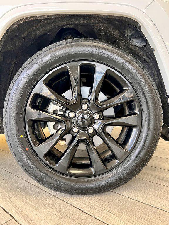 used 2019 Jeep Grand Cherokee car, priced at $24,995