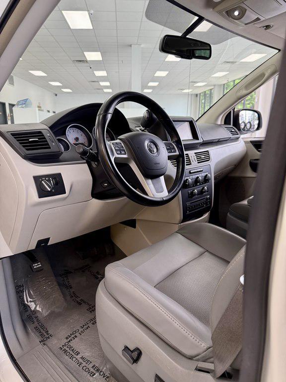 used 2012 Volkswagen Routan car, priced at $10,995