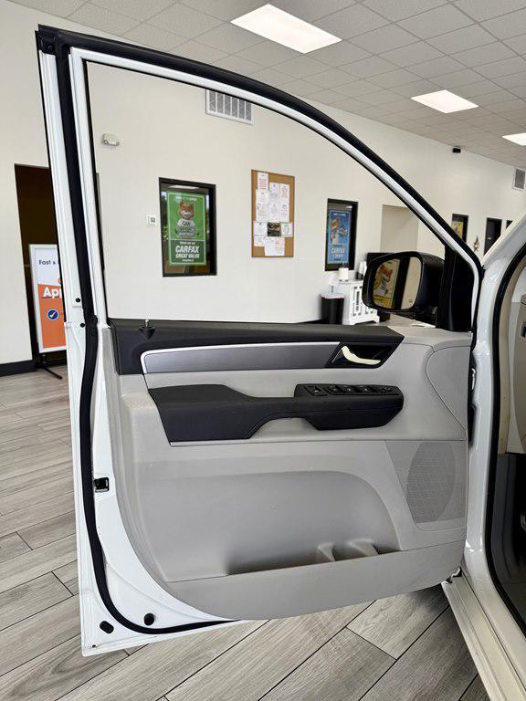 used 2012 Volkswagen Routan car, priced at $10,995