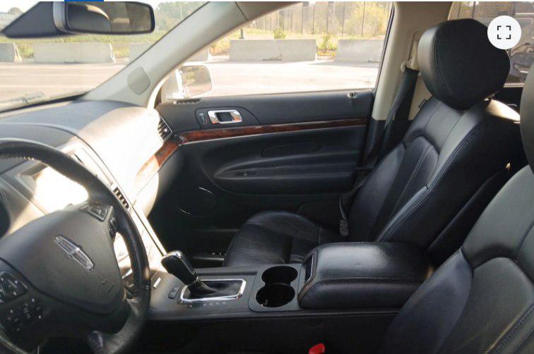 used 2018 Lincoln MKT car, priced at $17,995