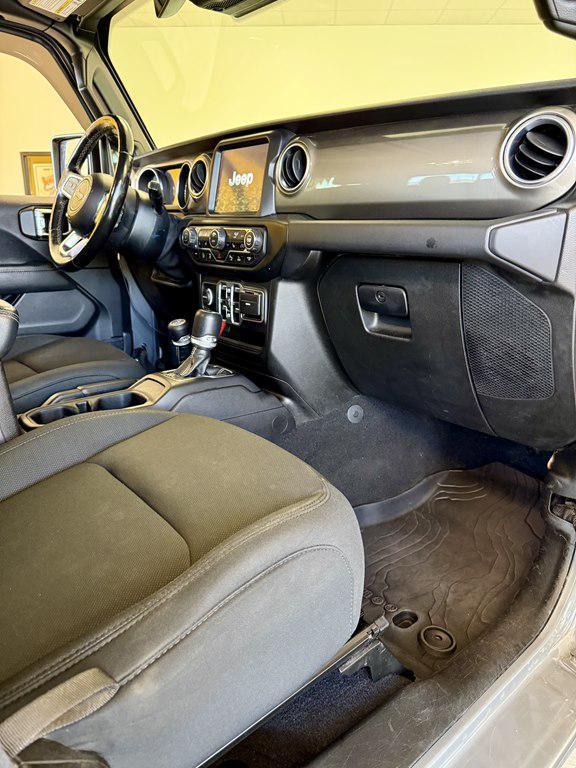 used 2020 Jeep Gladiator car, priced at $27,995