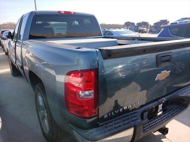 used 2009 Chevrolet Silverado 1500 car, priced at $17,995