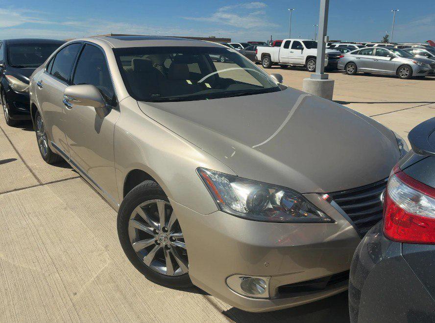 used 2011 Lexus ES 350 car, priced at $17,995
