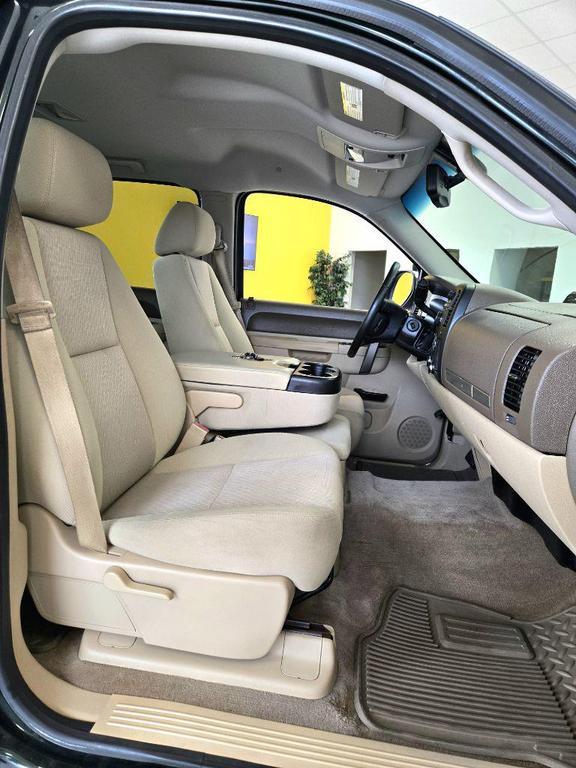 used 2013 Chevrolet Silverado 1500 car, priced at $20,995