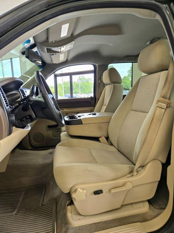 used 2013 Chevrolet Silverado 1500 car, priced at $20,995