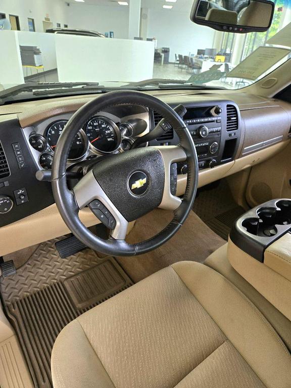 used 2013 Chevrolet Silverado 1500 car, priced at $20,995