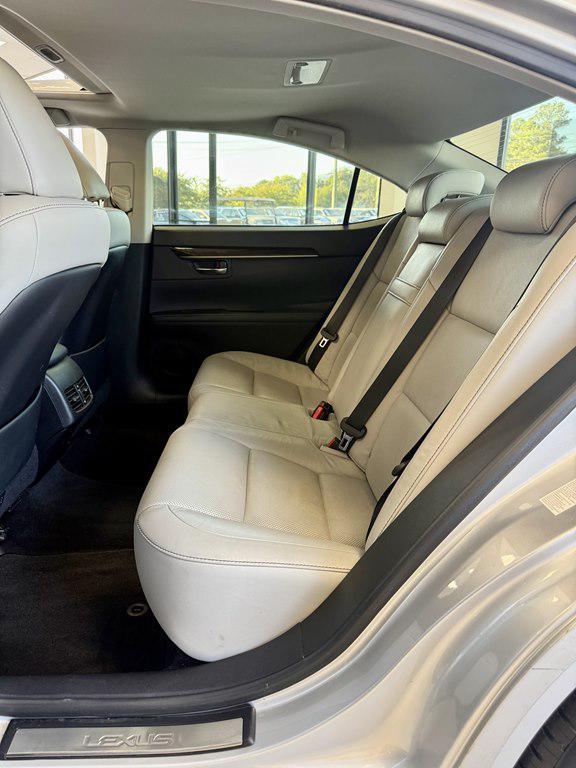 used 2013 Lexus ES 350 car, priced at $22,995