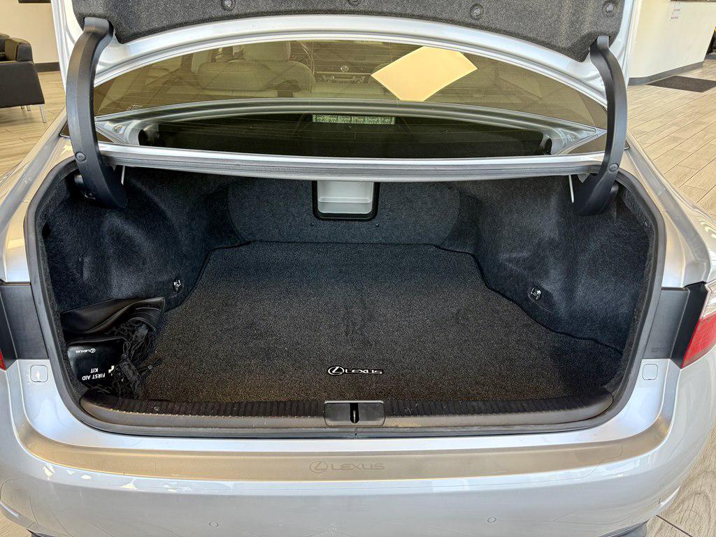 used 2013 Lexus ES 350 car, priced at $22,995
