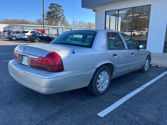 used 2005 Mercury Grand Marquis car, priced at $9,995