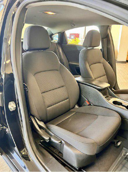 used 2019 Chevrolet Malibu car, priced at $15,995