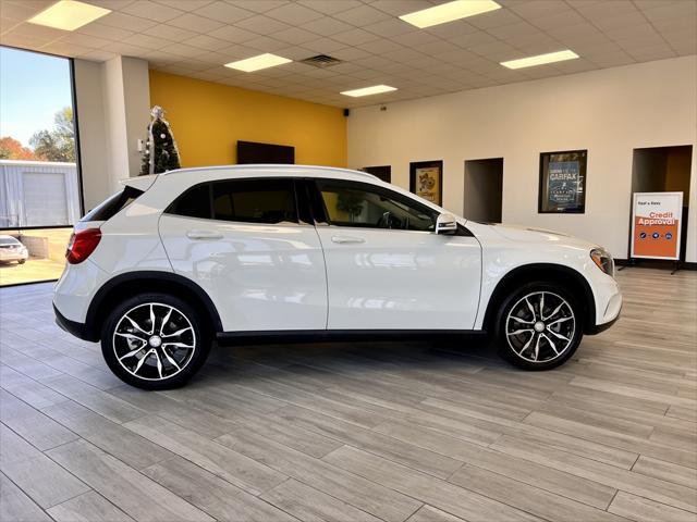 used 2017 Mercedes-Benz GLA 250 car, priced at $18,995