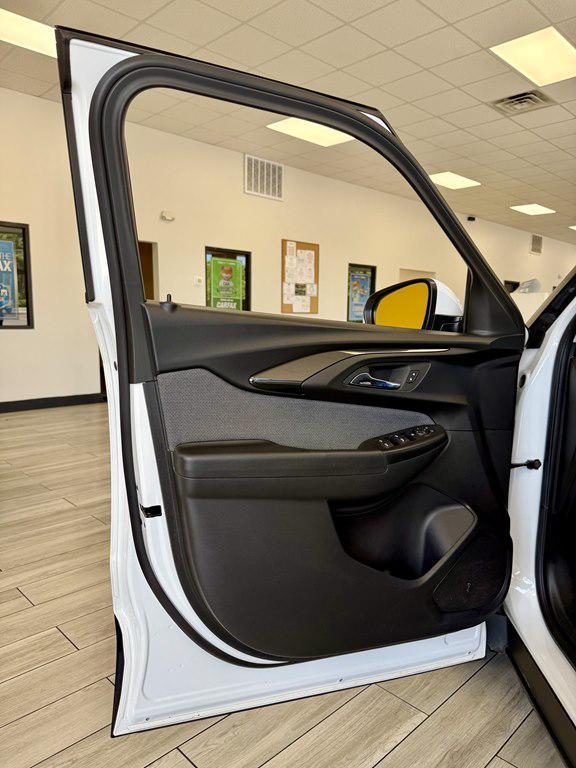 used 2023 Chevrolet TrailBlazer car, priced at $19,995