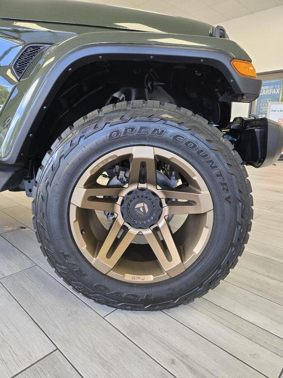 used 2022 Jeep Gladiator car, priced at $38,995