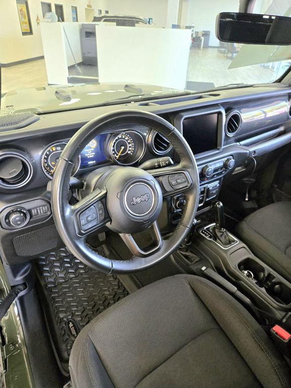 used 2022 Jeep Gladiator car, priced at $38,995