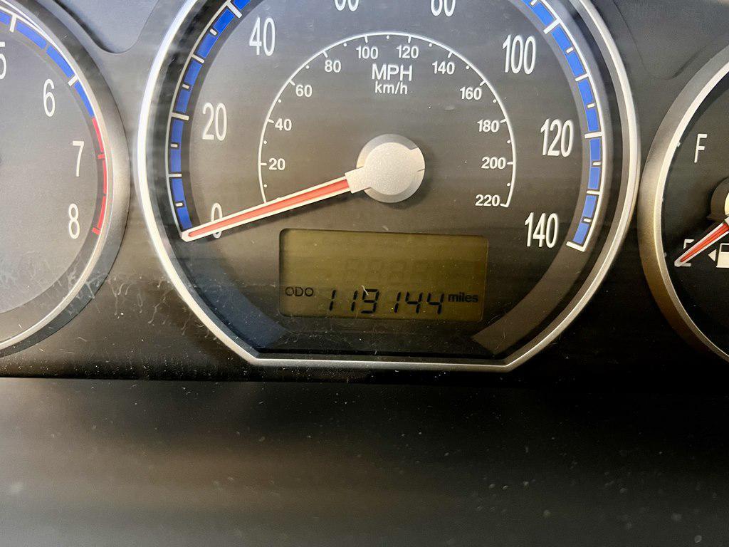 used 2007 Hyundai Santa Fe car, priced at $9,995