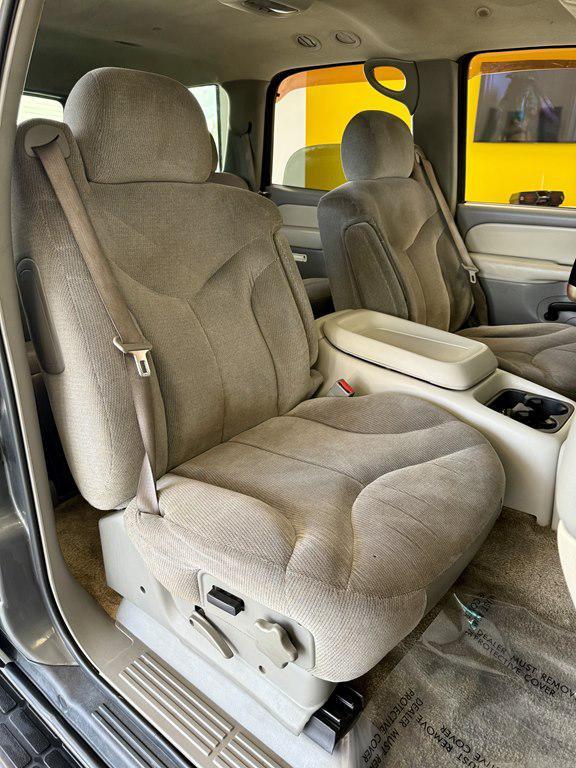 used 2002 GMC Yukon car, priced at $7,995