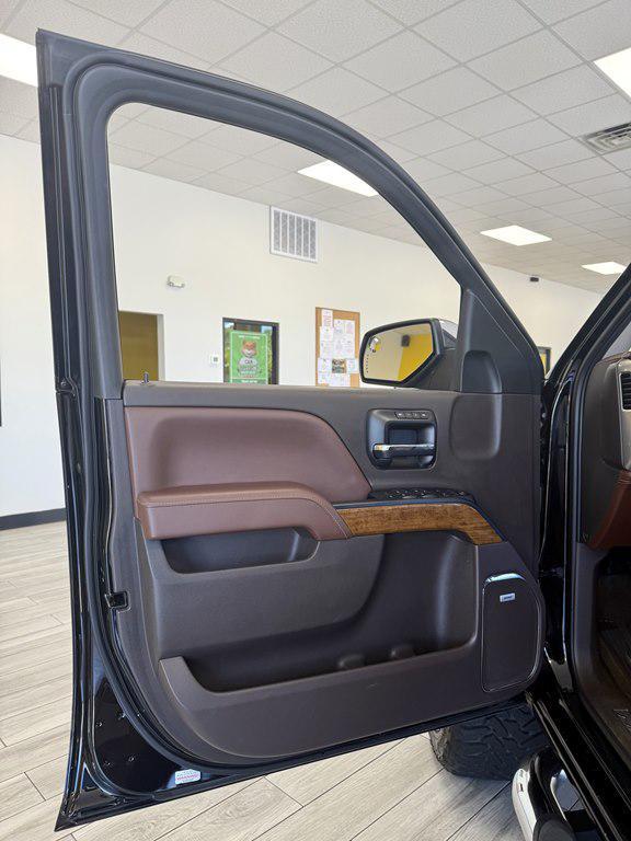 used 2014 Chevrolet Silverado 1500 car, priced at $32,995
