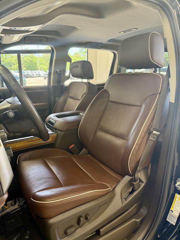 used 2014 Chevrolet Silverado 1500 car, priced at $32,995