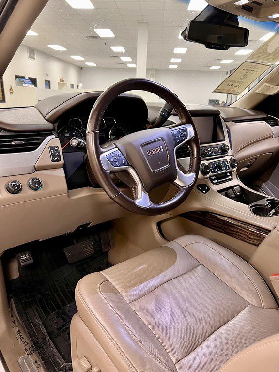 used 2019 GMC Yukon car, priced at $31,995