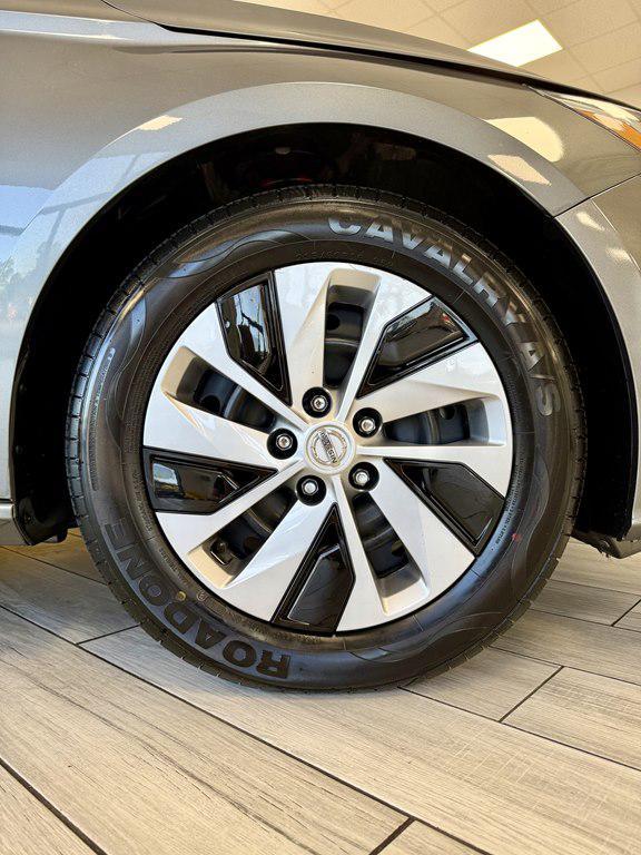 used 2020 Nissan Altima car, priced at $20,995