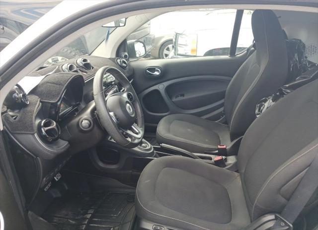 used 2016 smart ForTwo car, priced at $13,995