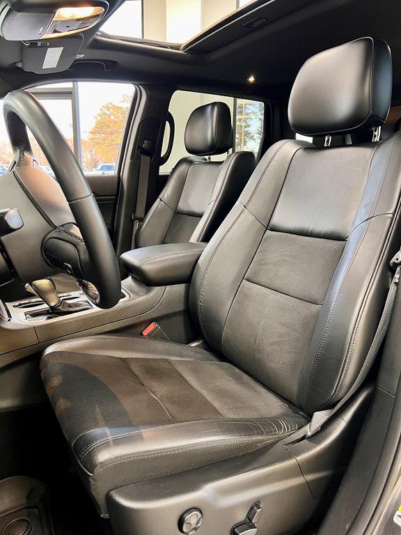 used 2019 Jeep Grand Cherokee car, priced at $22,995