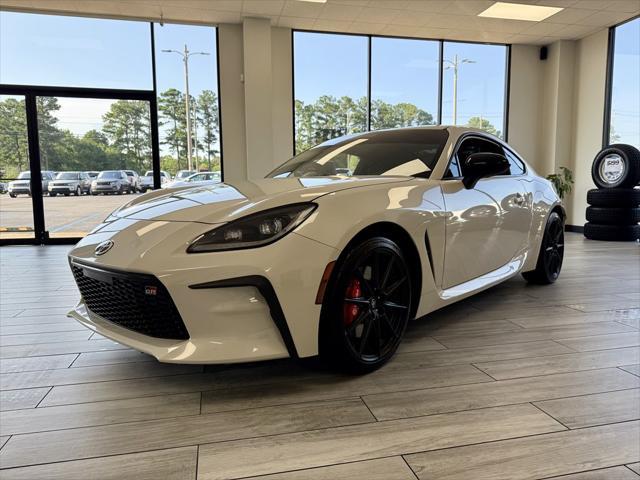 used 2025 Toyota GR86 car, priced at $33,995