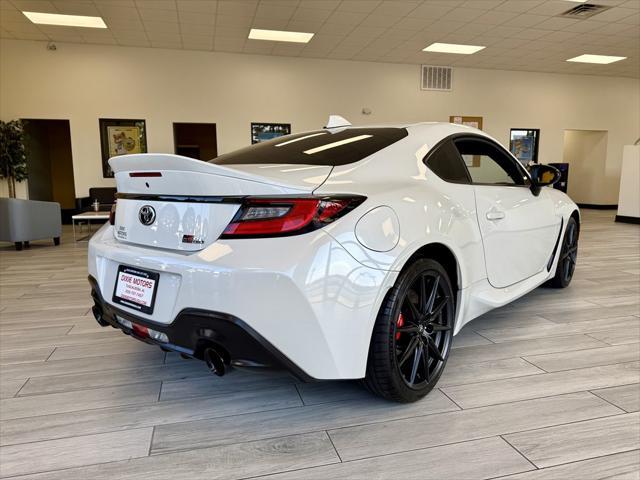 used 2025 Toyota GR86 car, priced at $33,995