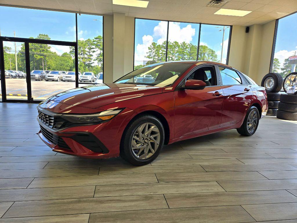 used 2024 Hyundai Elantra car, priced at $21,995
