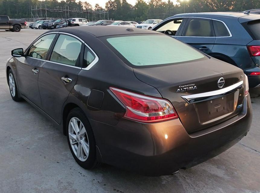 used 2013 Nissan Altima car, priced at $14,995