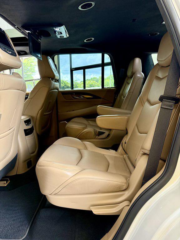 used 2018 Cadillac Escalade car, priced at $35,995