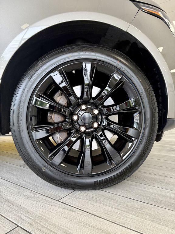 used 2017 Land Rover Range Rover car, priced at $24,995