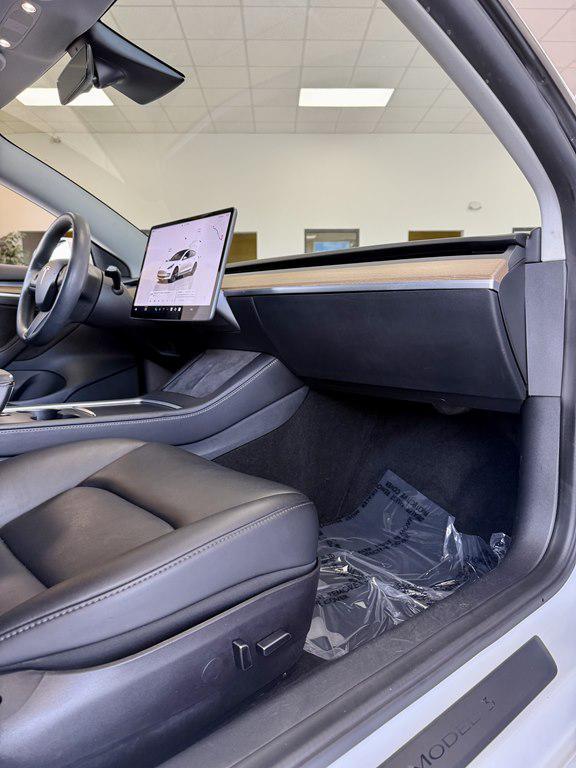 used 2022 Tesla Model 3 car, priced at $22,995