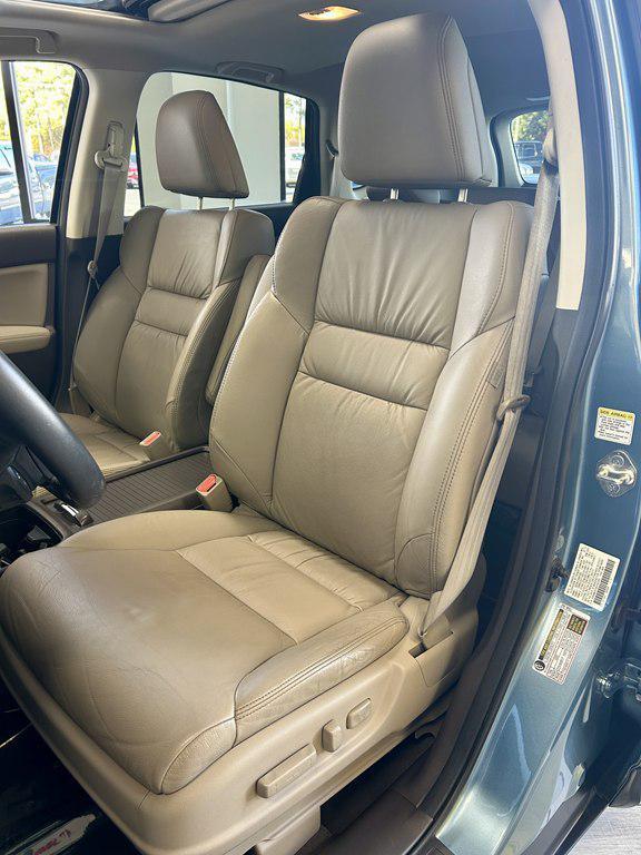 used 2013 Honda CR-V car, priced at $16,995