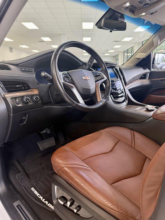 used 2019 Cadillac Escalade car, priced at $43,995