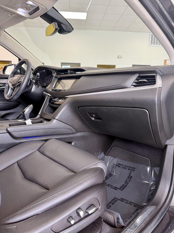used 2017 Cadillac XT5 car, priced at $13,995