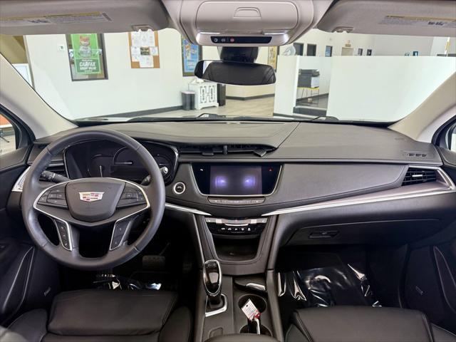 used 2017 Cadillac XT5 car, priced at $13,995
