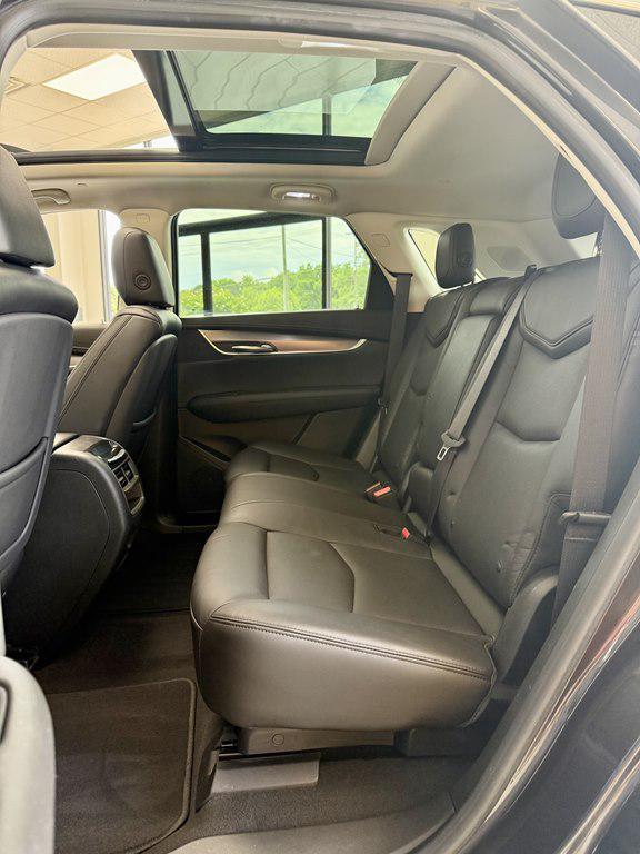 used 2017 Cadillac XT5 car, priced at $13,995
