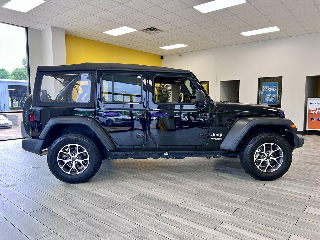 used 2021 Jeep Wrangler Unlimited car, priced at $25,995