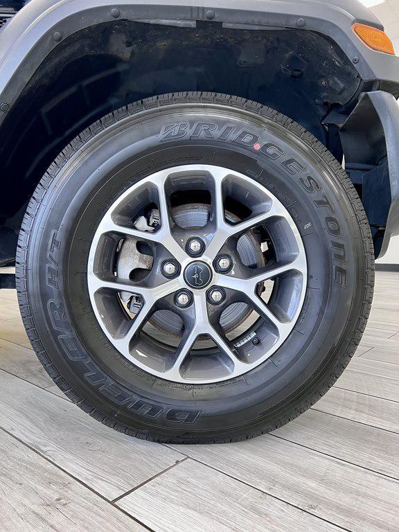 used 2021 Jeep Wrangler Unlimited car, priced at $27,995