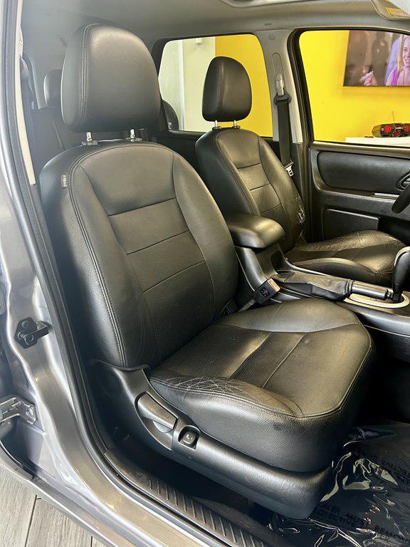 used 2007 Ford Escape car, priced at $6,995