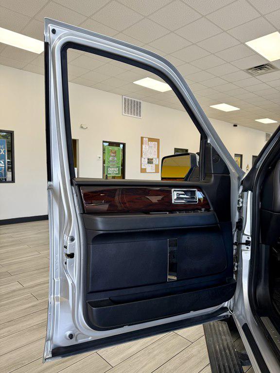 used 2017 Lincoln Navigator L car, priced at $26,995