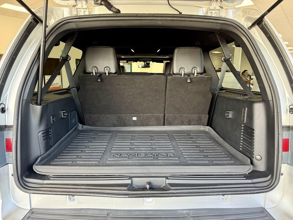 used 2017 Lincoln Navigator L car, priced at $26,995