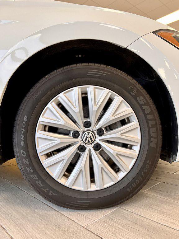 used 2020 Volkswagen Jetta car, priced at $17,995