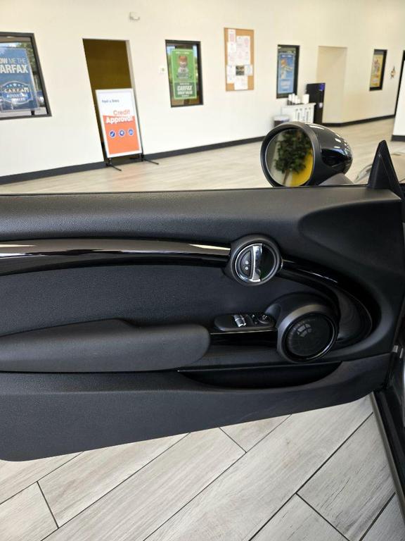 used 2019 MINI Hardtop car, priced at $19,995