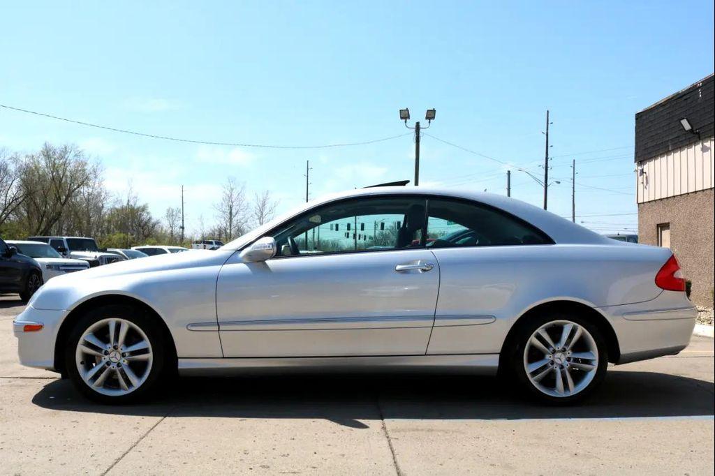 used 2007 Mercedes-Benz CLK-Class car, priced at $8,995
