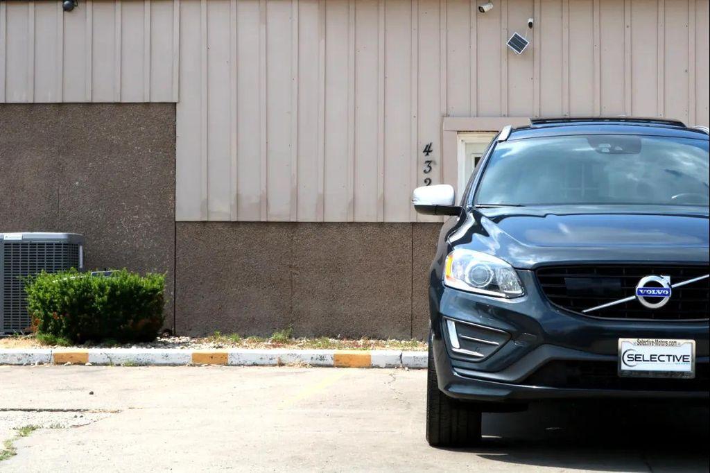 used 2015 Volvo XC60 car, priced at $17,995