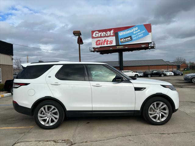 used 2018 Land Rover Discovery car, priced at $21,995