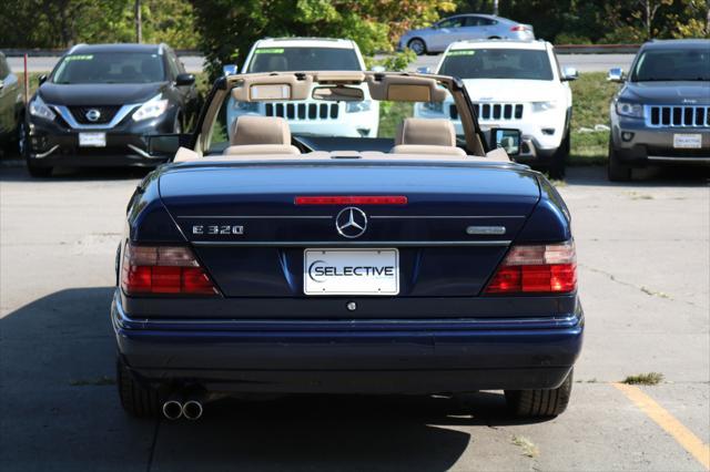 used 1995 Mercedes-Benz E-Class car, priced at $13,995