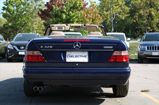 used 1995 Mercedes-Benz E-Class car, priced at $13,995